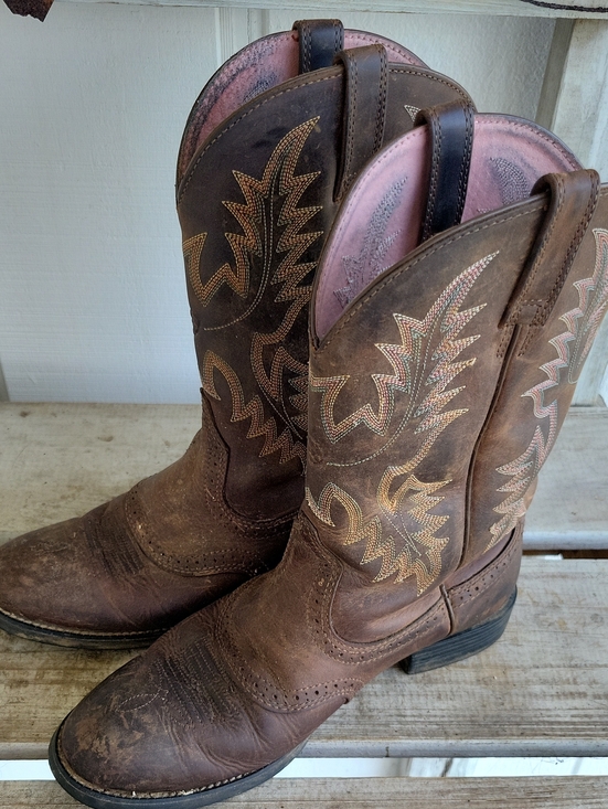 Ariat Shoes - Ariat Brown Leather Cowboy Boots with Pink Lining 10B